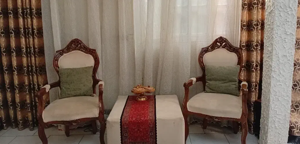 مبل انتیک|مبلمان خانگی و میز عسلی|باغستان, |دیوار