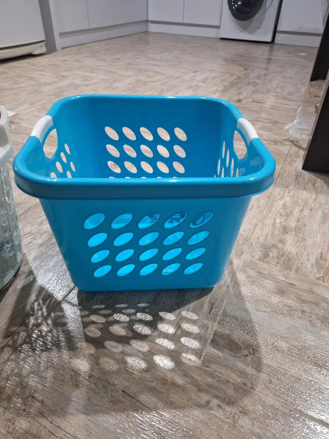 ظروف پلاستیکی|لوازم نظافت|آزادشهر, |دیوار