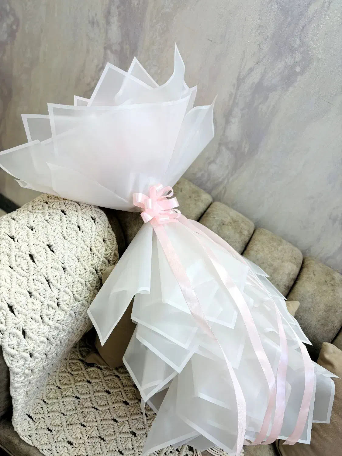 گل  ربانی|گل مصنوعی|اصفهان, فرودگاه|دیوار