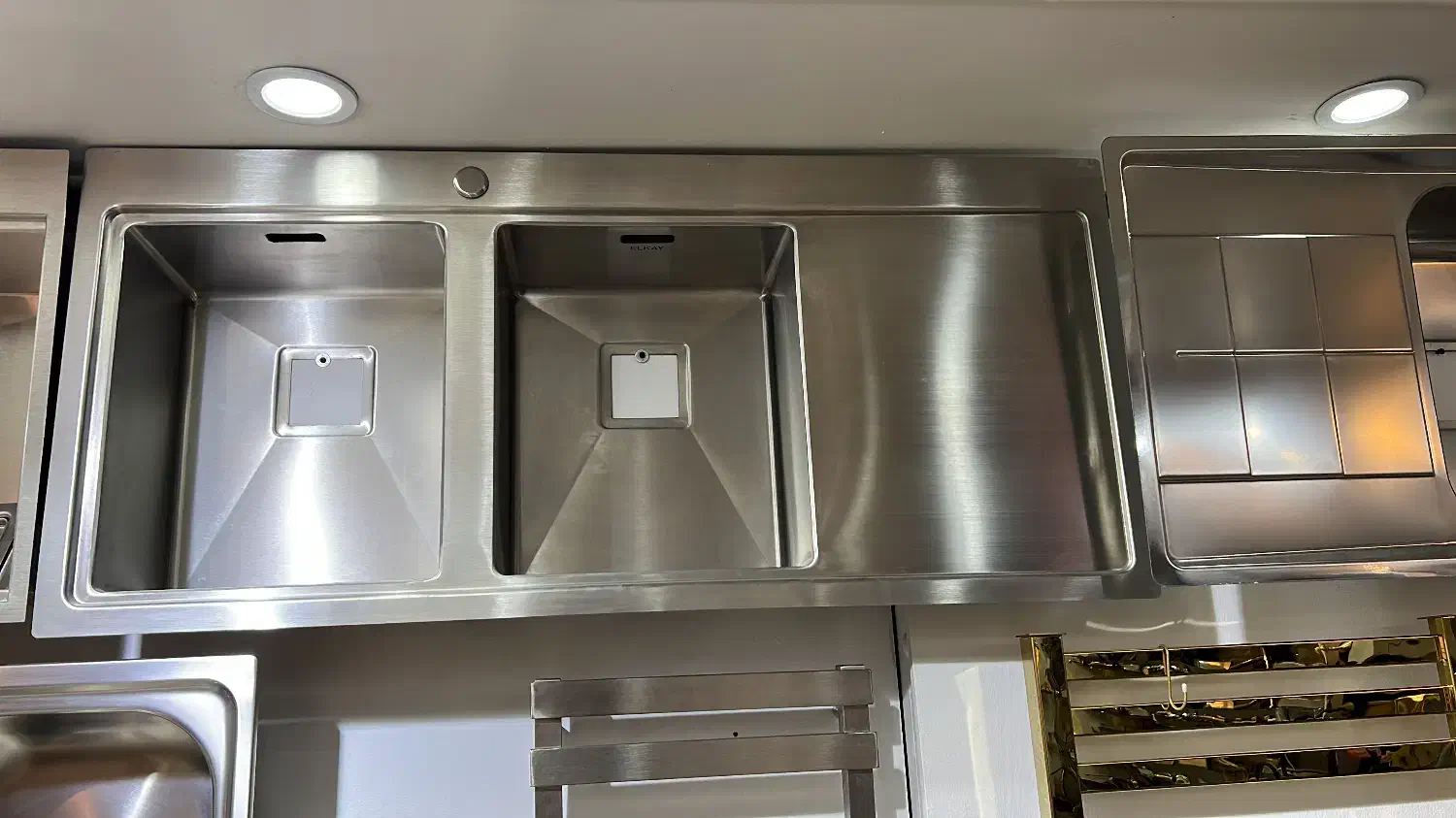 سینک اشپزخانه|آبچکان و نظمدهنده ظروف|تهران, شیراز|دیوار