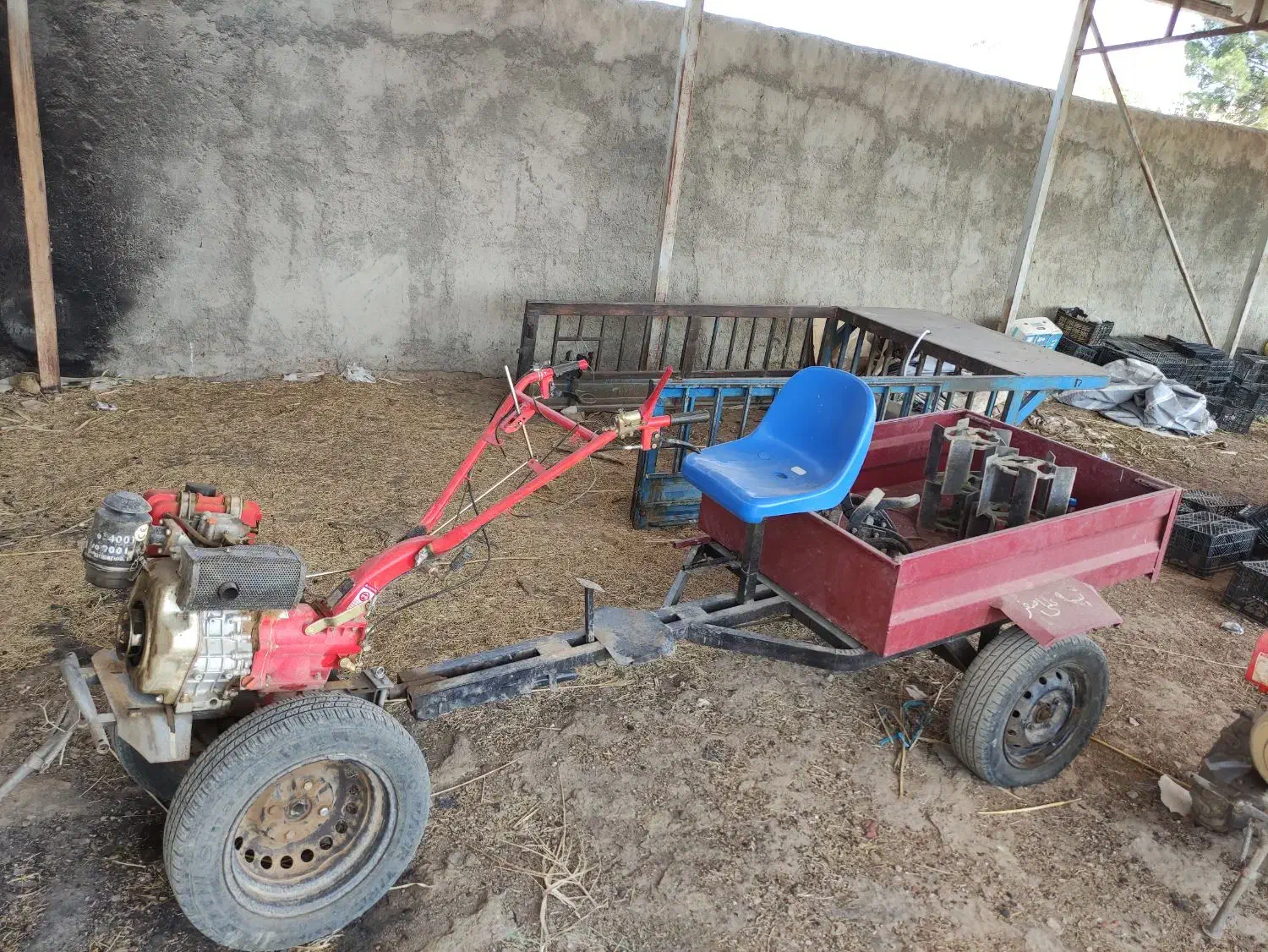 تیلر همراه تریلی|ماشین‌آلات صنعتی|اصفهان, بهارستان|دیوار