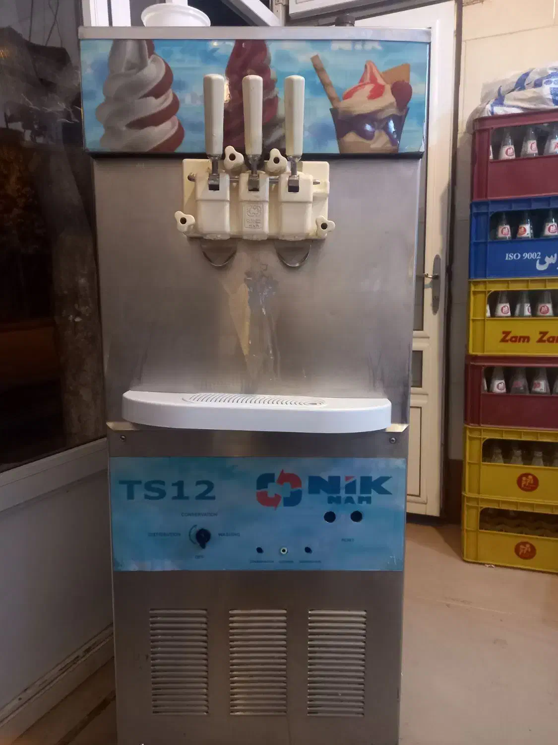 دستگاه بستنی نیکنام|کافیشاپ و رستوران|خوی, |دیوار