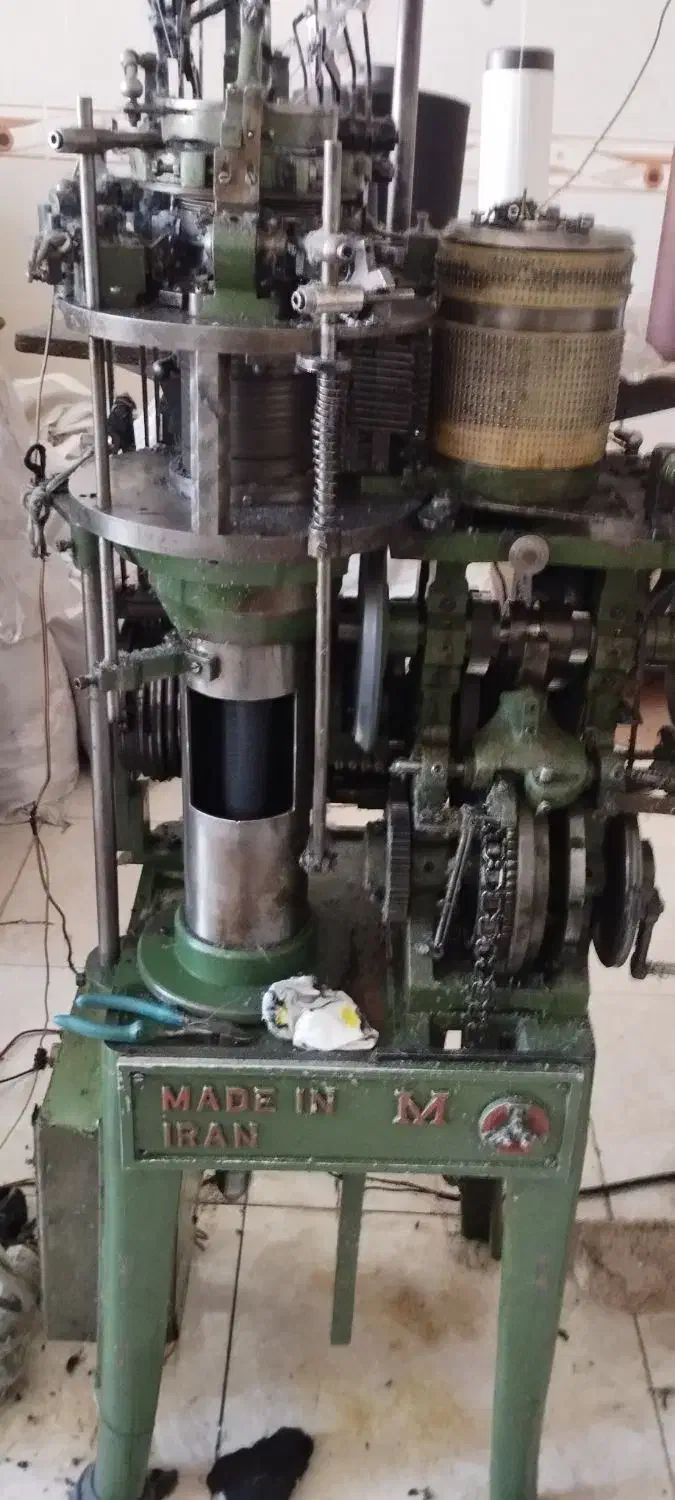 دستگاه جوراب بافی|ماشین‌آلات صنعتی|صحنه, |دیوار