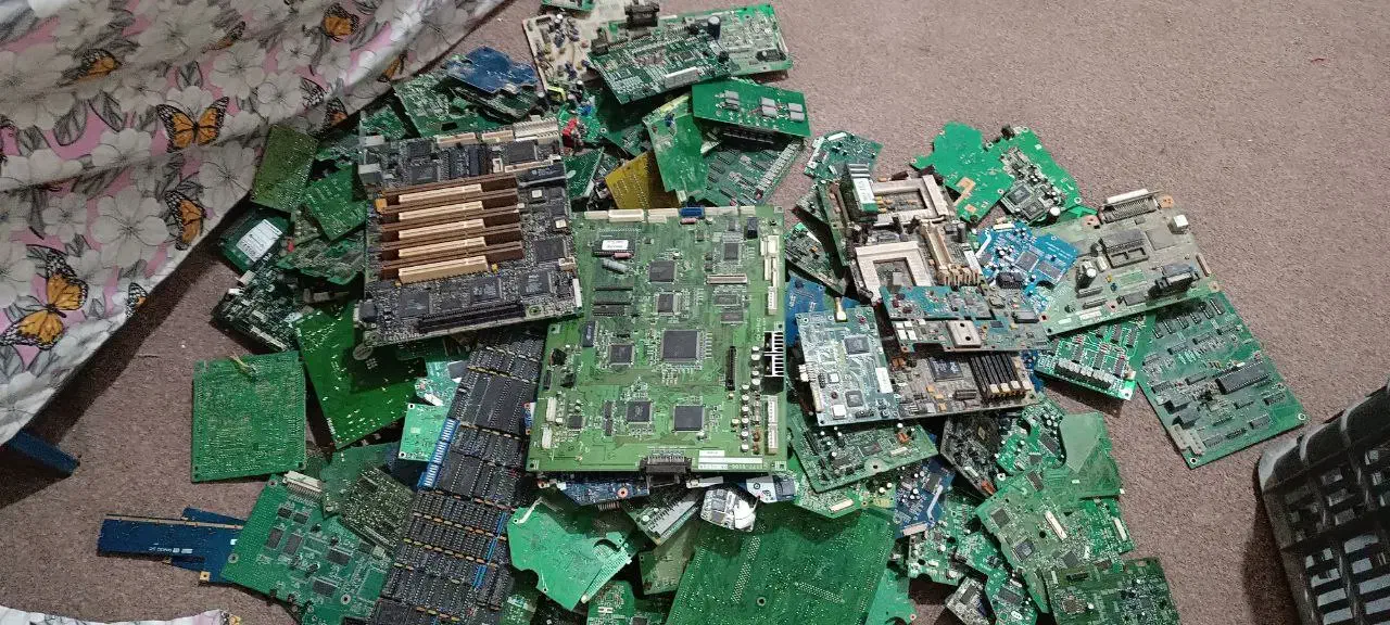 فروش و خرید بردهای الکتریکی اسقاطی|قطعات و لوازم جانبی رایانه|بیرجند, |دیوار