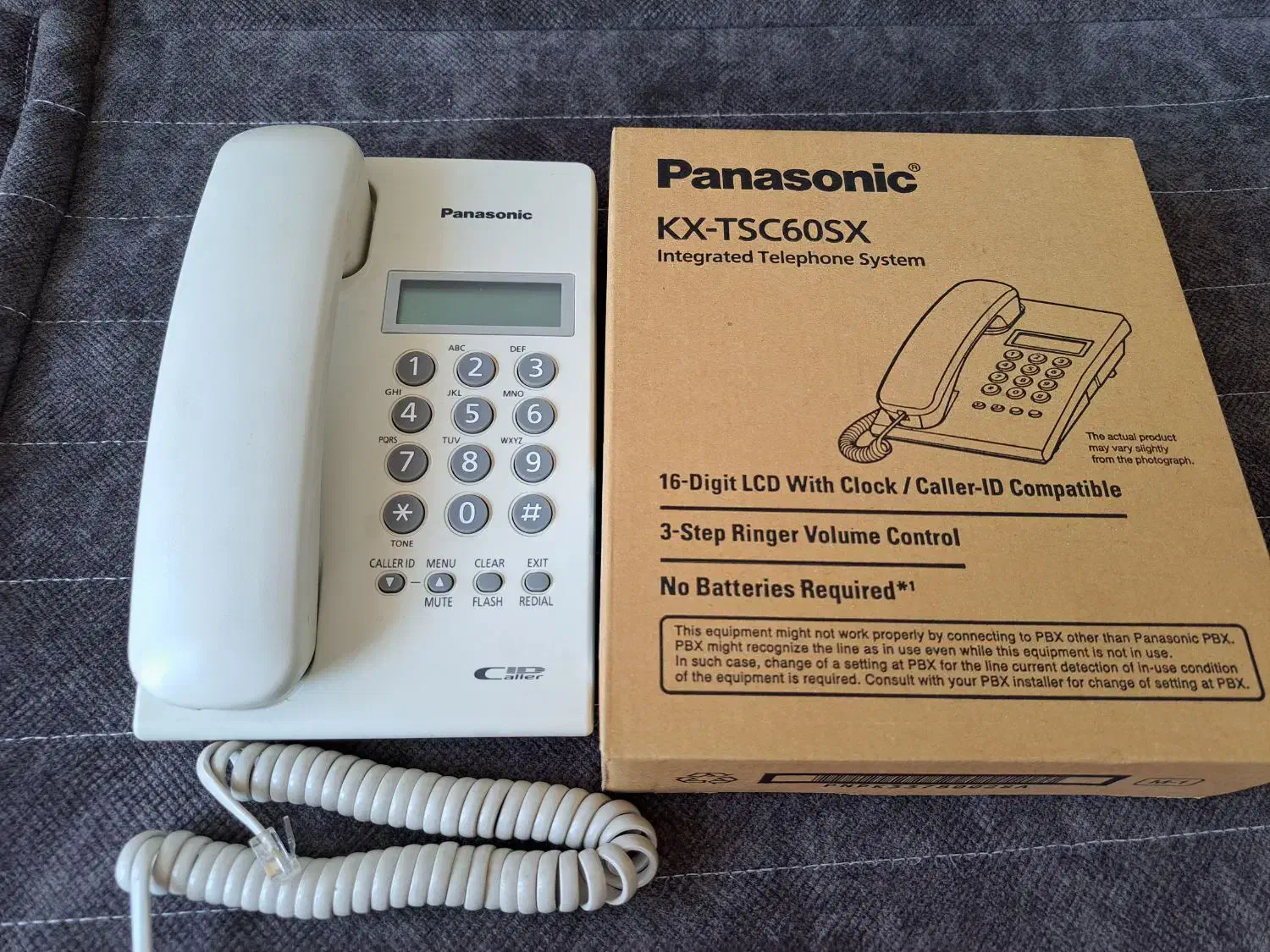 تلفن رو میزی پاناسونیک    نو و آکبند|تلفن رومیزی|کیش, |دیوار