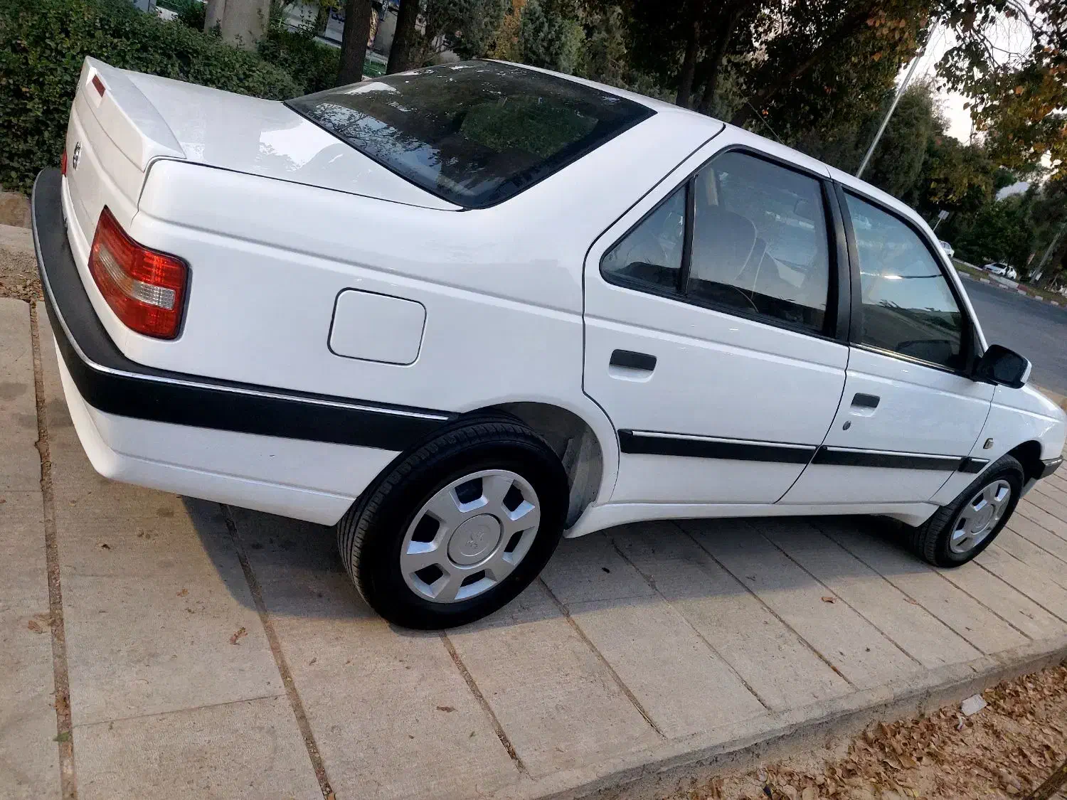 سواری slx مدل ۹۸ تیوفایو گاز برقی|خودرو سواری و وانت|زرقان, |دیوار