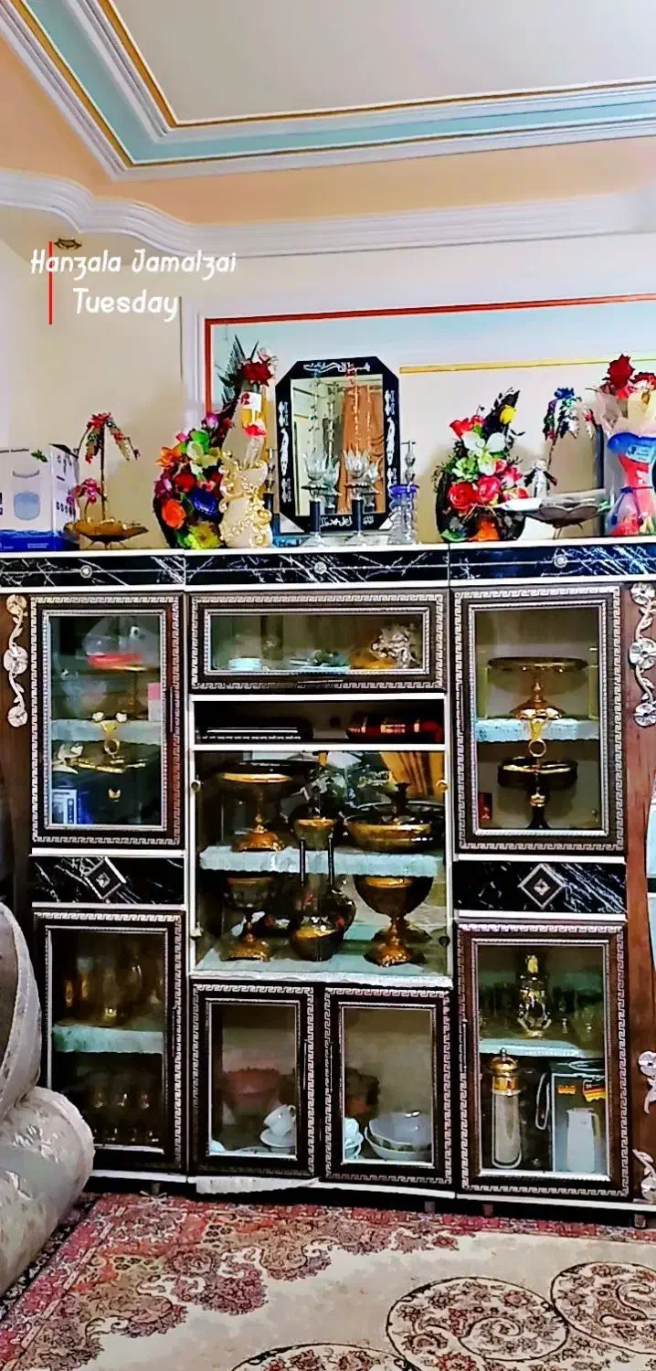 بوفه سه تیکه|بوفه، ویترین، کنسول|زاهدان, |دیوار