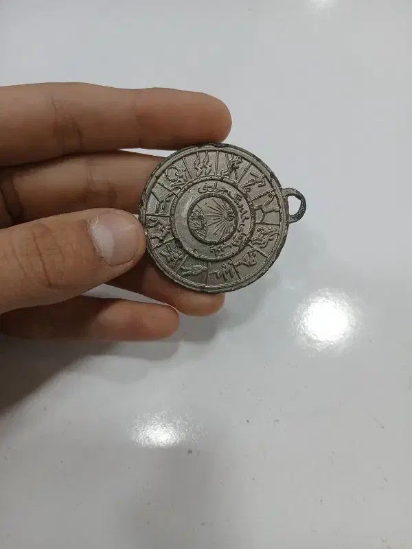 نقره|جواهرات|گلبهار, شهر جدید گلبهار|دیوار