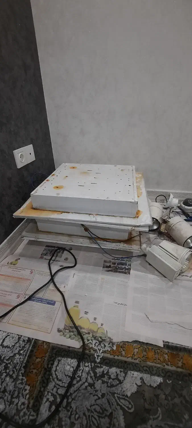 یه تعداد پنل سالم ۶۰×۶۰|لامپ و چراغ|رشت, جهاد|دیوار