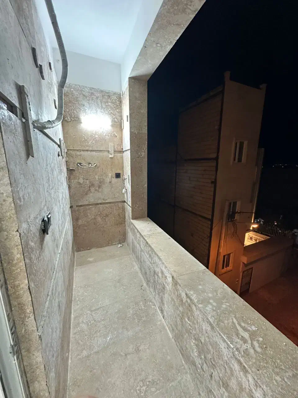 مغازه توس 78 نبش جراح 2 برق سه فاز 35 متر ارتفاع 4|اجارهٔ مغازه و غرفه|مشهد, توس (بلوار توس)|دیوار