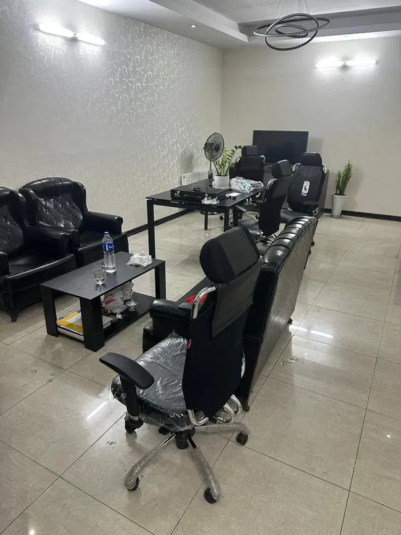 مبلمان اداری و وسایل اداری|مبلمان اداری|ری, اقدسیه|دیوار