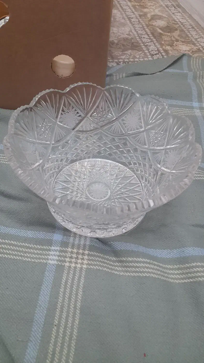 کاسه کریستال خورشیدی|ظروف سرو و پذیرایی|پردیس, فاز ۱۱|دیوار