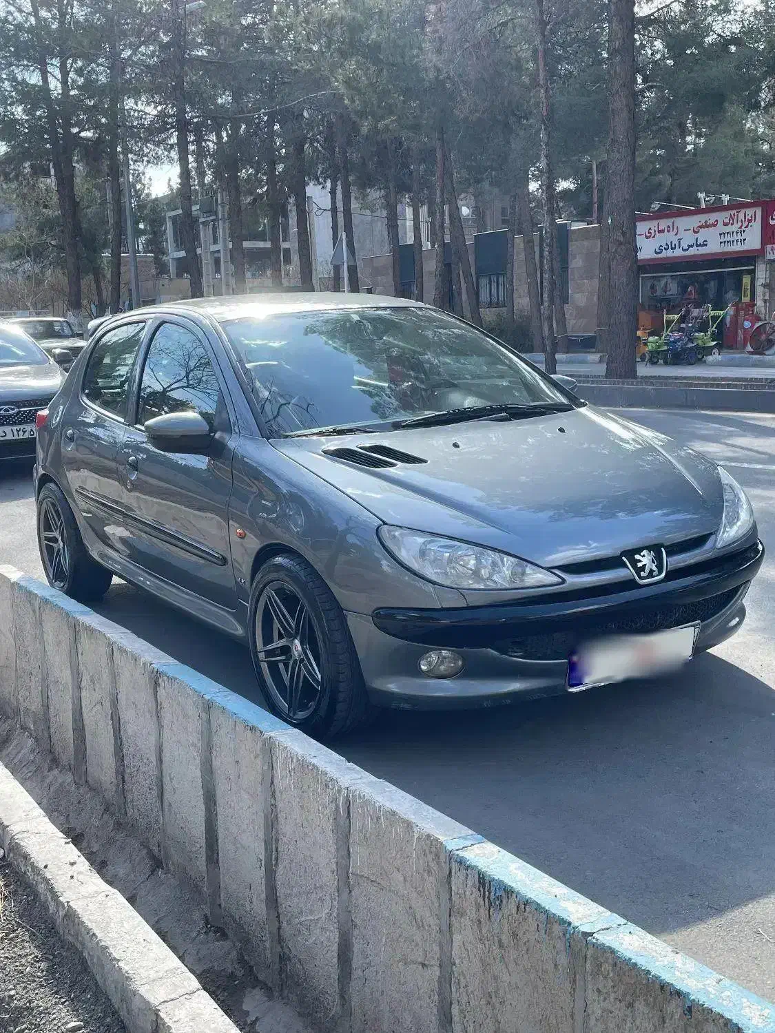 ۲۰۶ مدل ۸۲|خودرو سواری و وانت|بیرجند, |دیوار