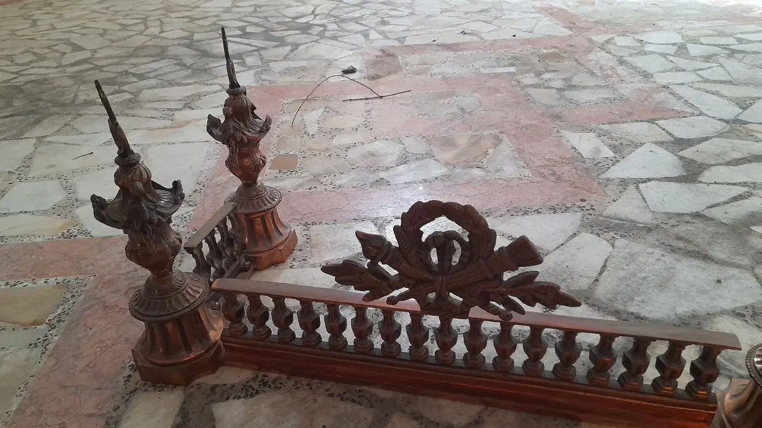 گارد شومینه|بخاری، هیتر، شومینه|رشت, معلم|دیوار