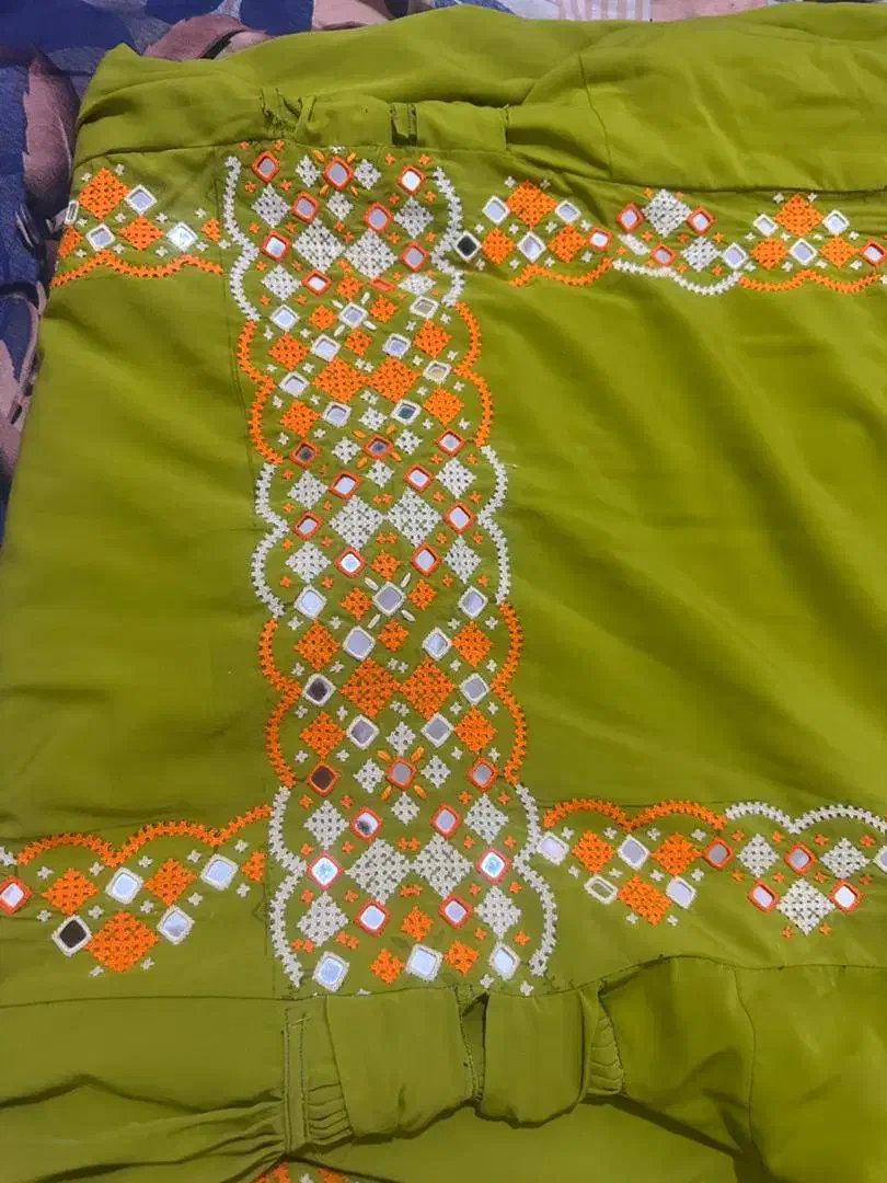 لباس بلوچی پلیواری|لباس|ایرانشهر, |دیوار