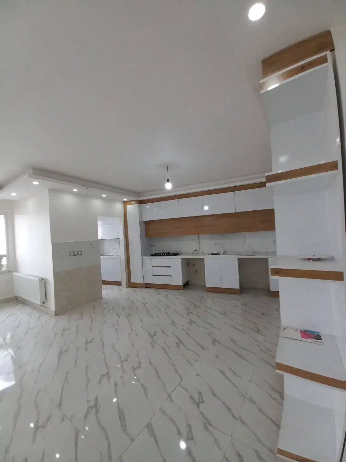 آپارتمان / مسکونی / ۲۰۰متری / گاز|فروش آپارتمان|رشت, منظریه|دیوار