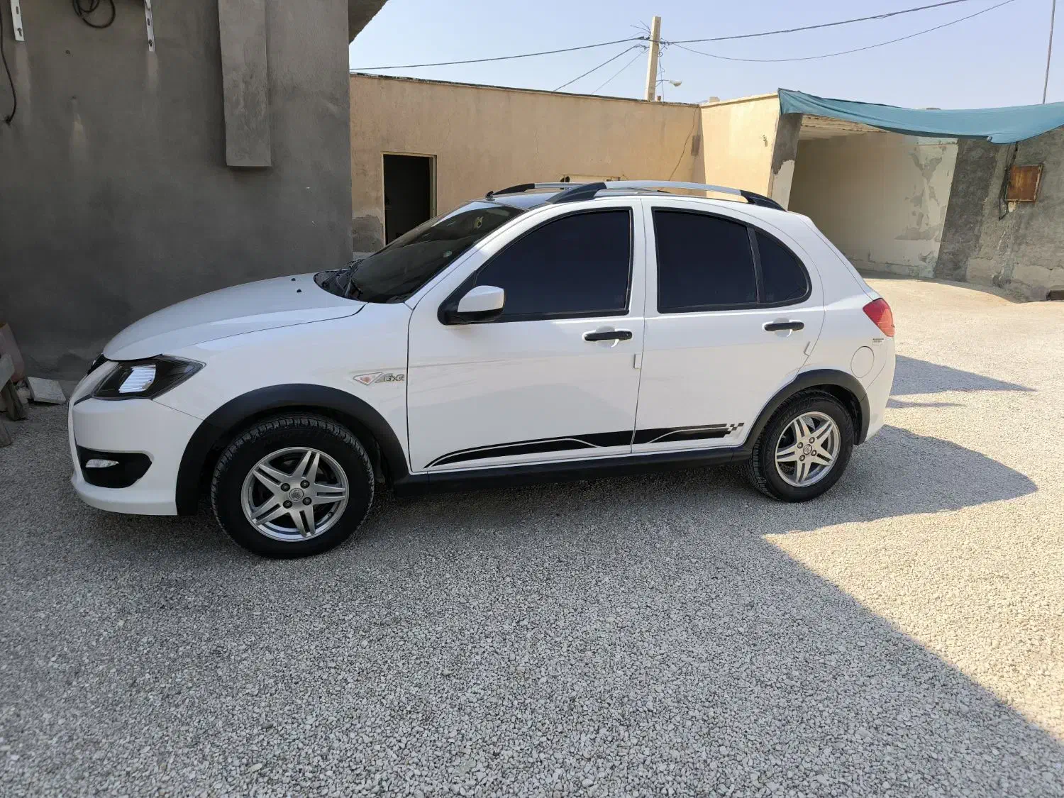 کوییک GXRسفید مشکی مدل1403|خودرو سواری و وانت|لامرد, |دیوار