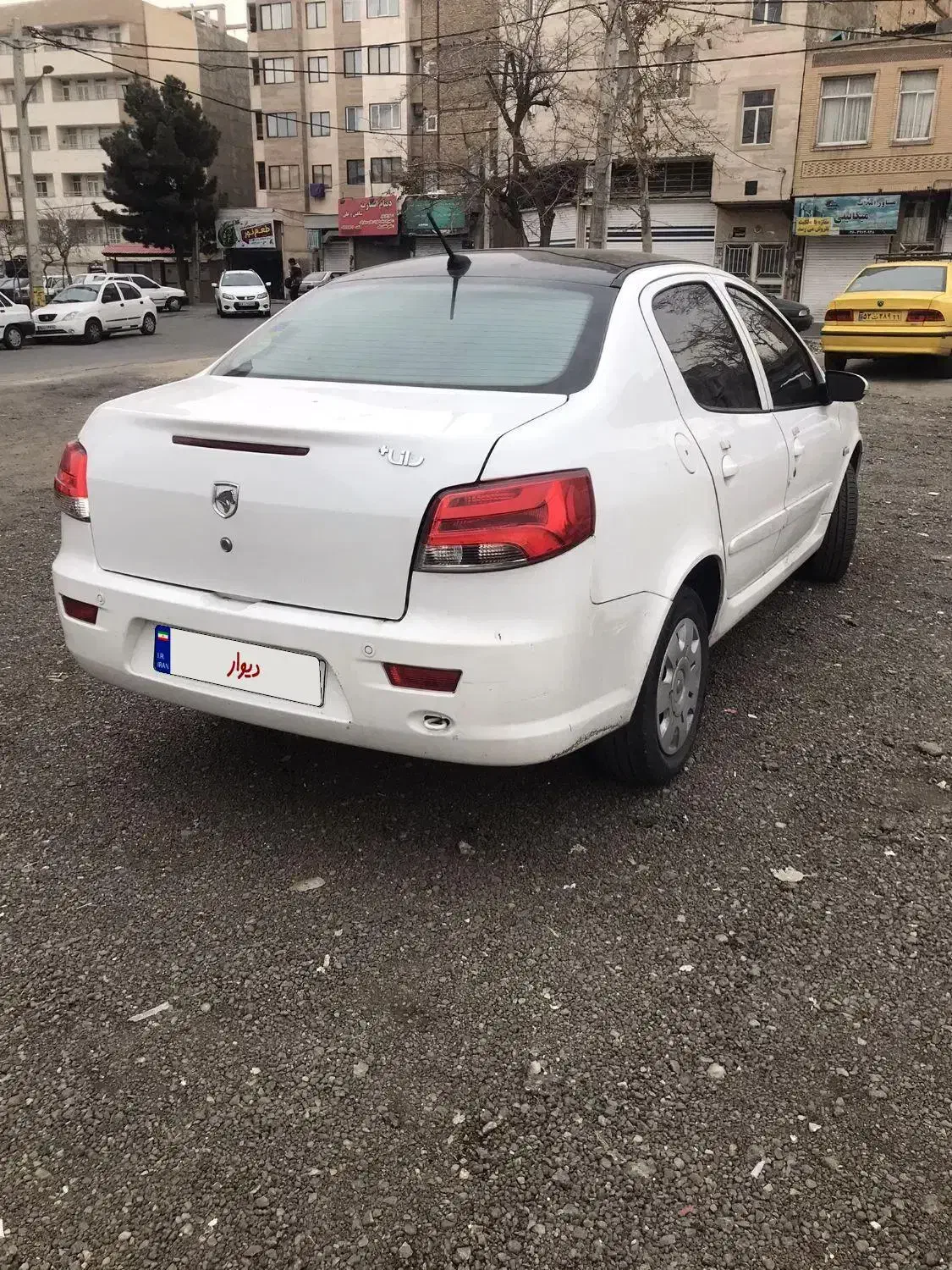 رانا پلاس سقف شیشه ای ۱۴۰۱ بیرنگ|خودرو سواری و وانت|کرج, کرج نو|دیوار