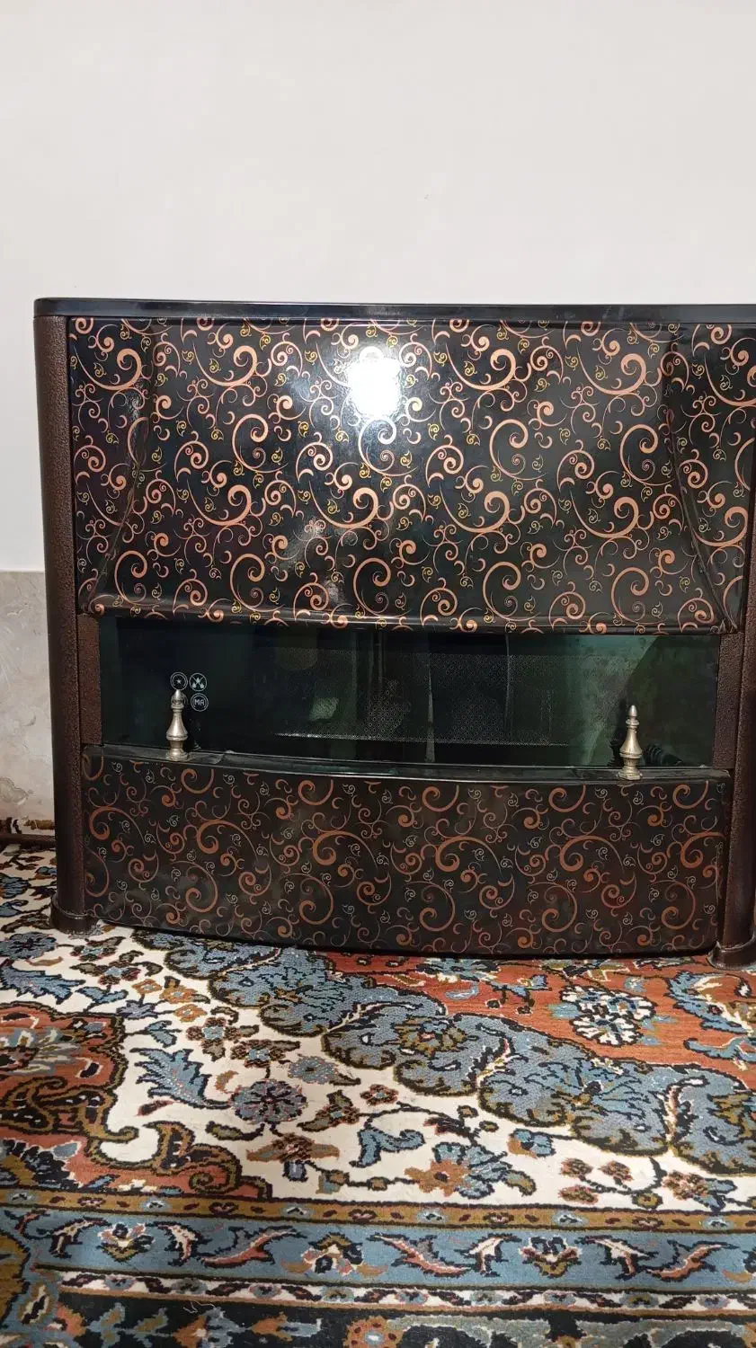 بخاری  یک سال کار کرده|بخاری، هیتر، شومینه|اردبیل, |دیوار