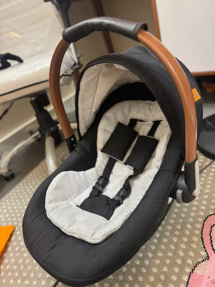 کریر درحدنو برند روما|کالسکه و لوازم جانبی|تهران, بازار|دیوار