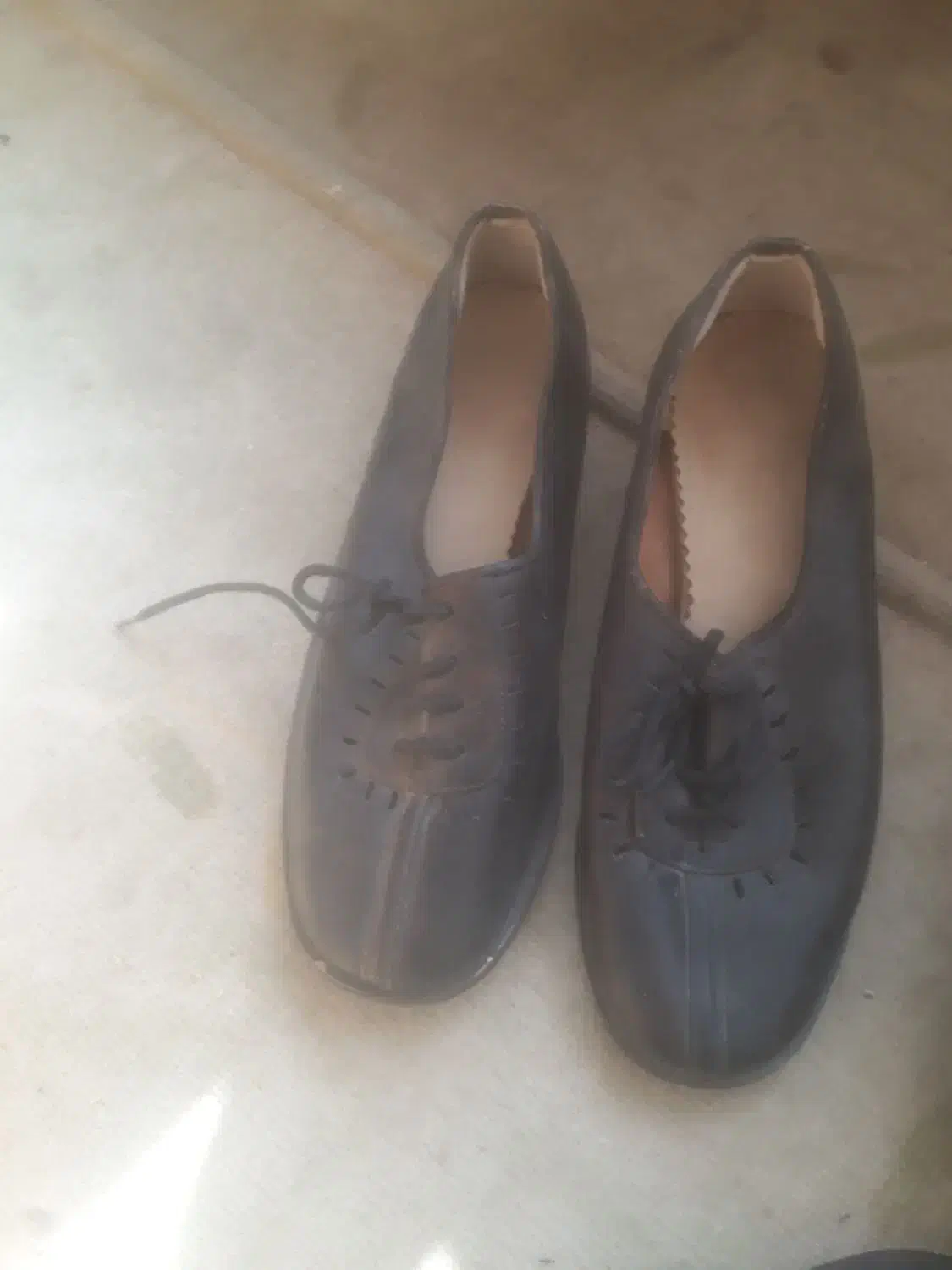 کفش خارجی شماره هر سه جفت ۴۰ هستن|کیف، کفش، کمربند|نورآباد ممسنی, |دیوار