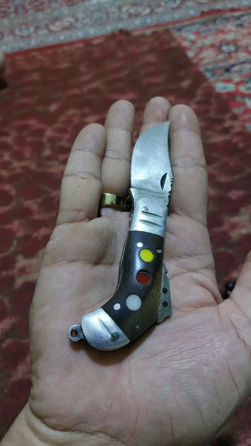 ساعت و چاقو|کلکسیون اشیاء عتیقه|دهدشت, |دیوار