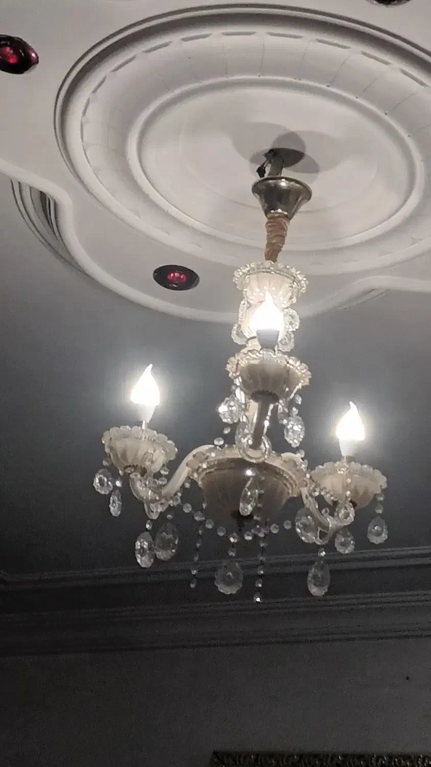 تعدادی وسایل منزل|لوستر و چراغ آویز|بجنورد, |دیوار