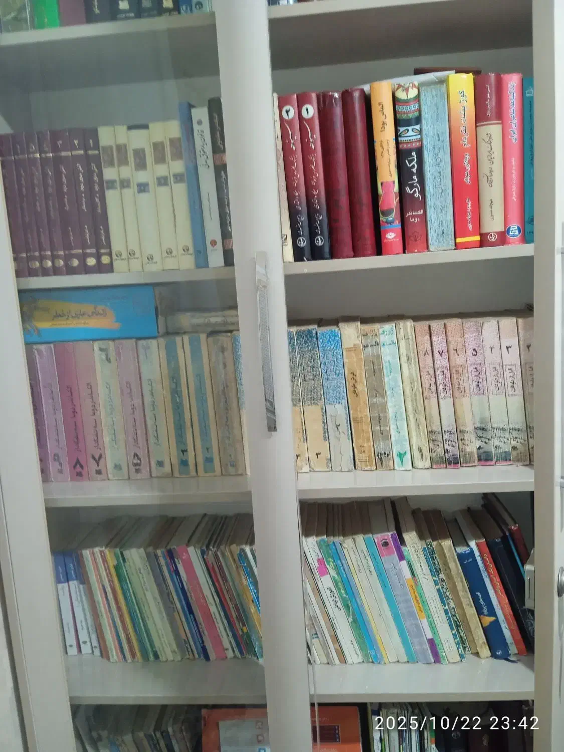 فروش کتاخانه با ۱۵۰ جلد رمان|کتاب و مجله تاریخی|فردیس, قریشی|دیوار