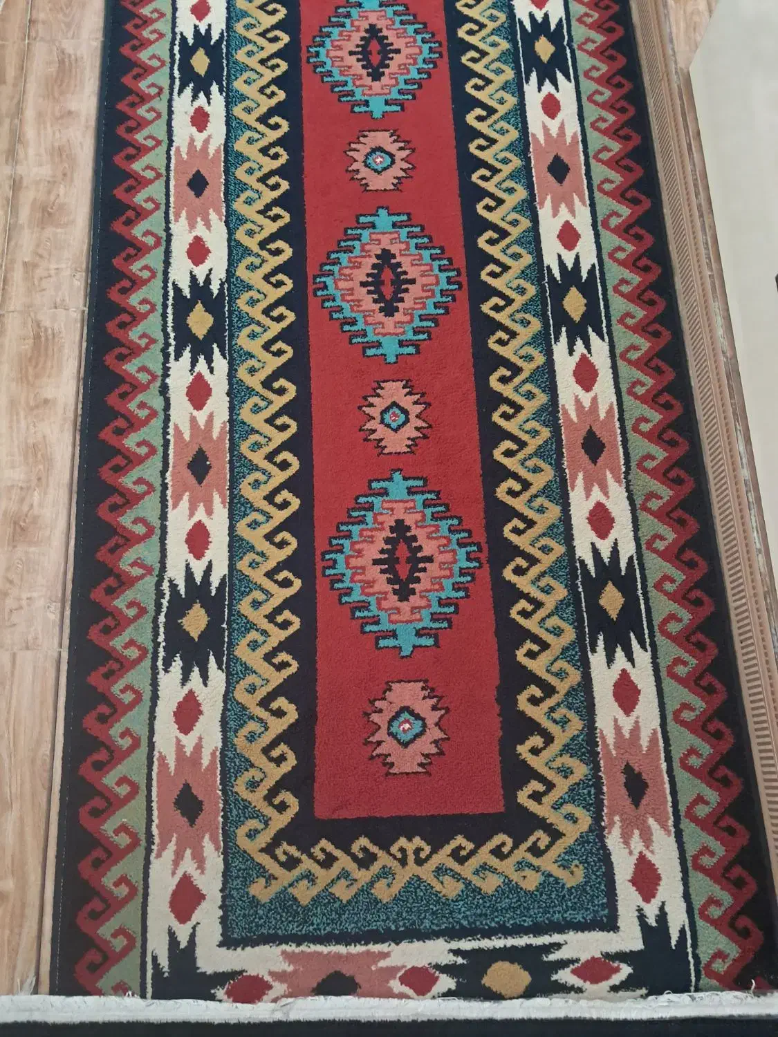 کناره گلیم|گلیم، جاجیم، گبه|خرم‌آباد, |دیوار