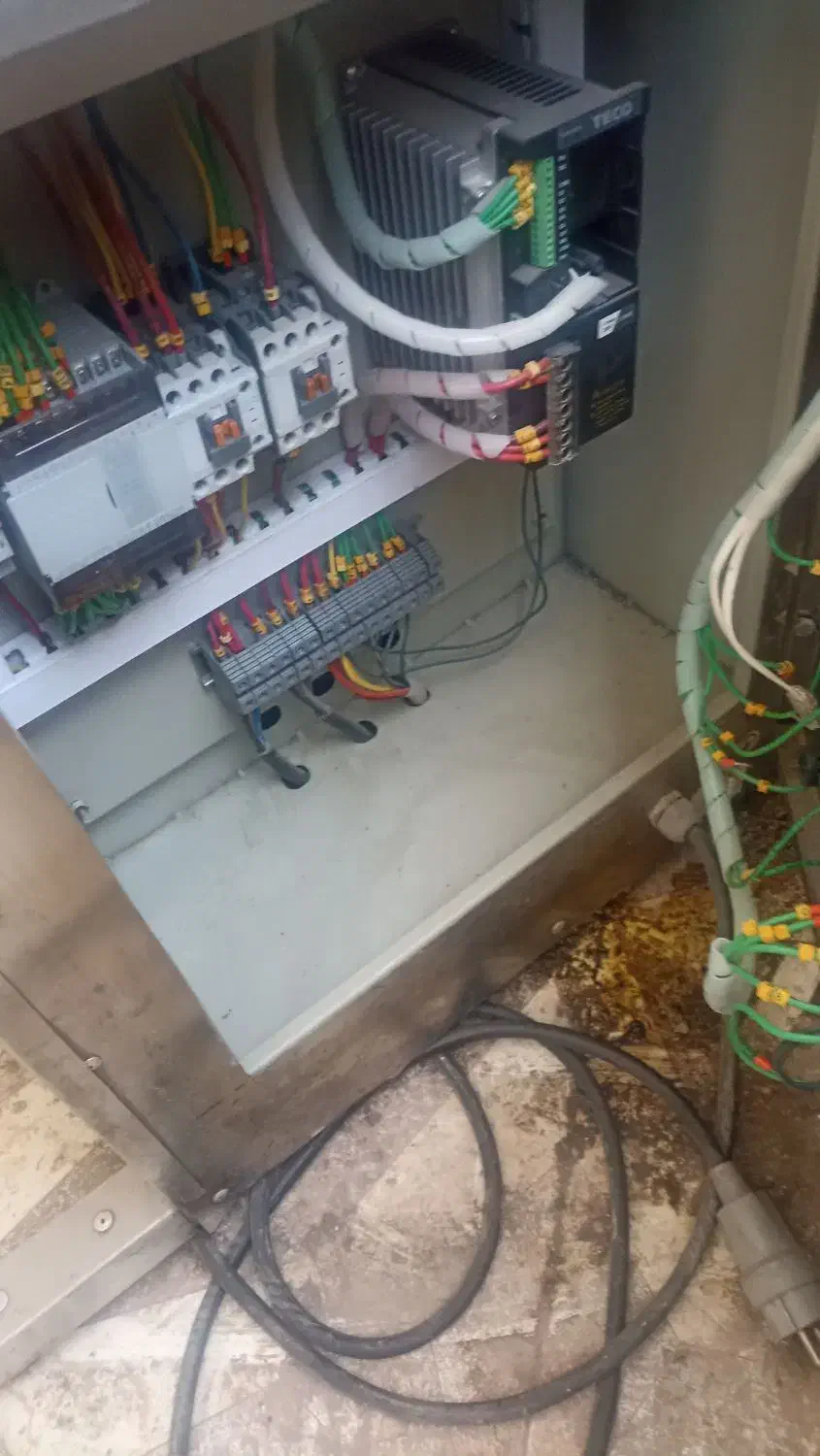 دستگاه روغن گیری پرس سرد۴۵ نوکم کار بکردانه|فروشگاه و مغازه|کرمان, |دیوار