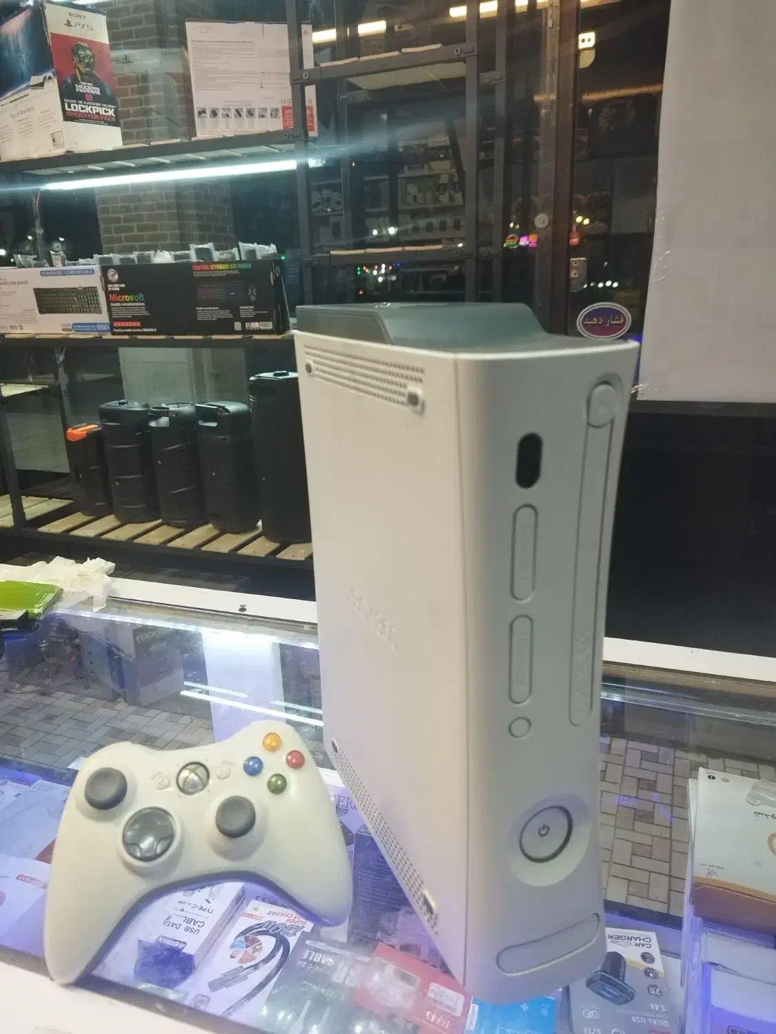 xbox 360 جیتگ|کنسول، بازی ویدئویی و آنلاین|اندیشه, اندیشه فاز ۴|دیوار