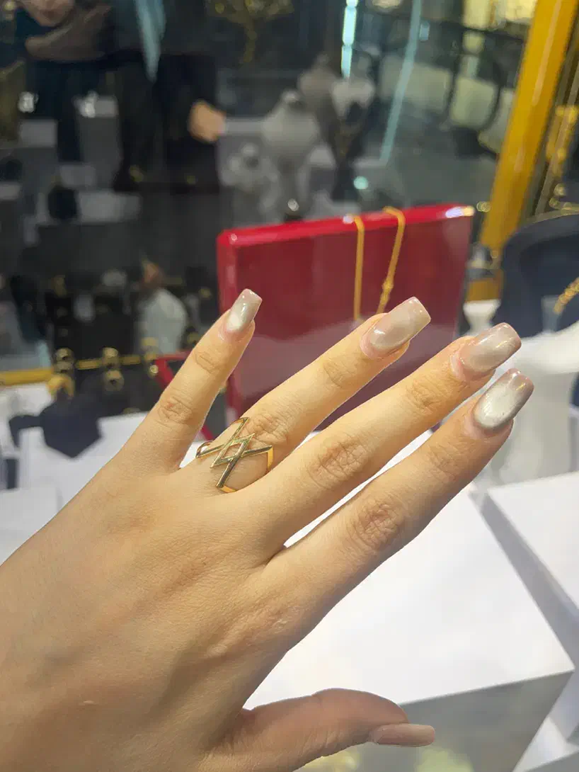 انگشترهای مینیمال هر گرم ۳۰۰ زیر قیمت کمترین فروش|جواهرات|کرمانشاه, |دیوار