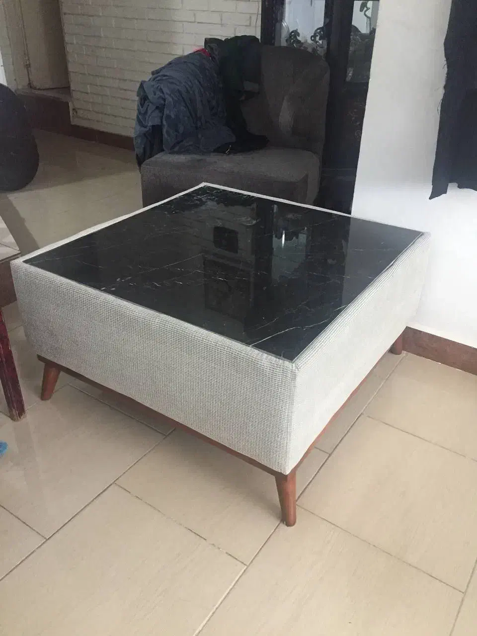 میز‌وسط سایز بزرگ‌|مبلمان خانگی و میز عسلی|ساری, |دیوار