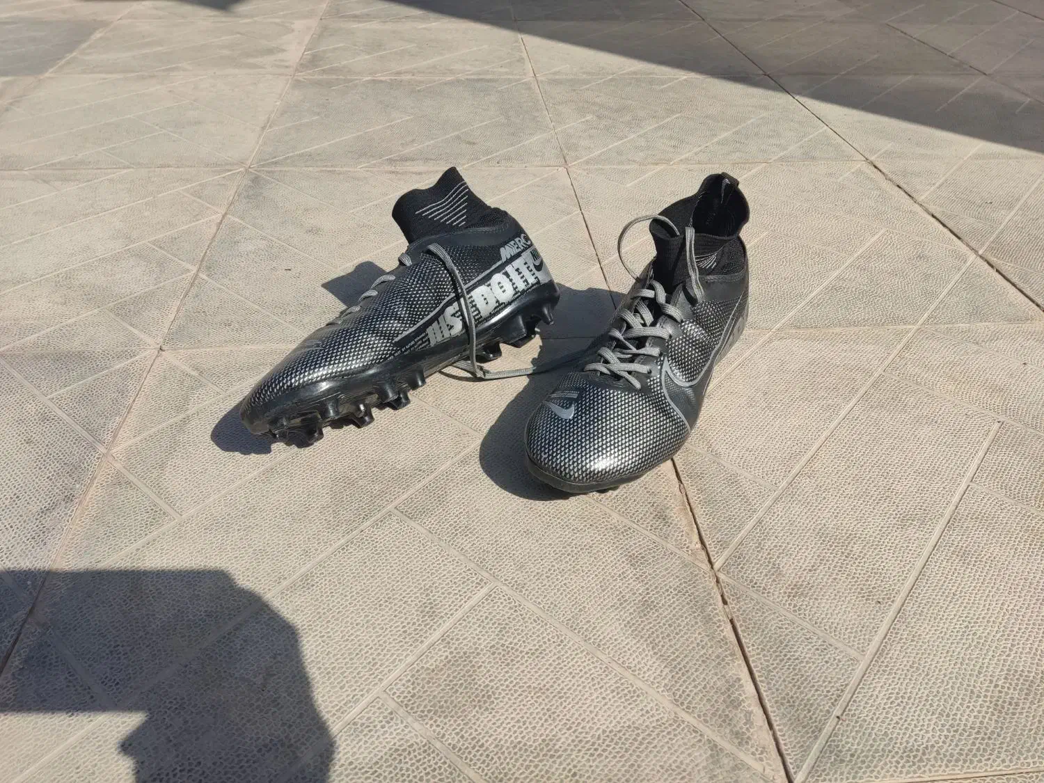 کفش چمن سایز 42|تجهیزات ورزشی|نیشابور, شهرآرا|دیوار