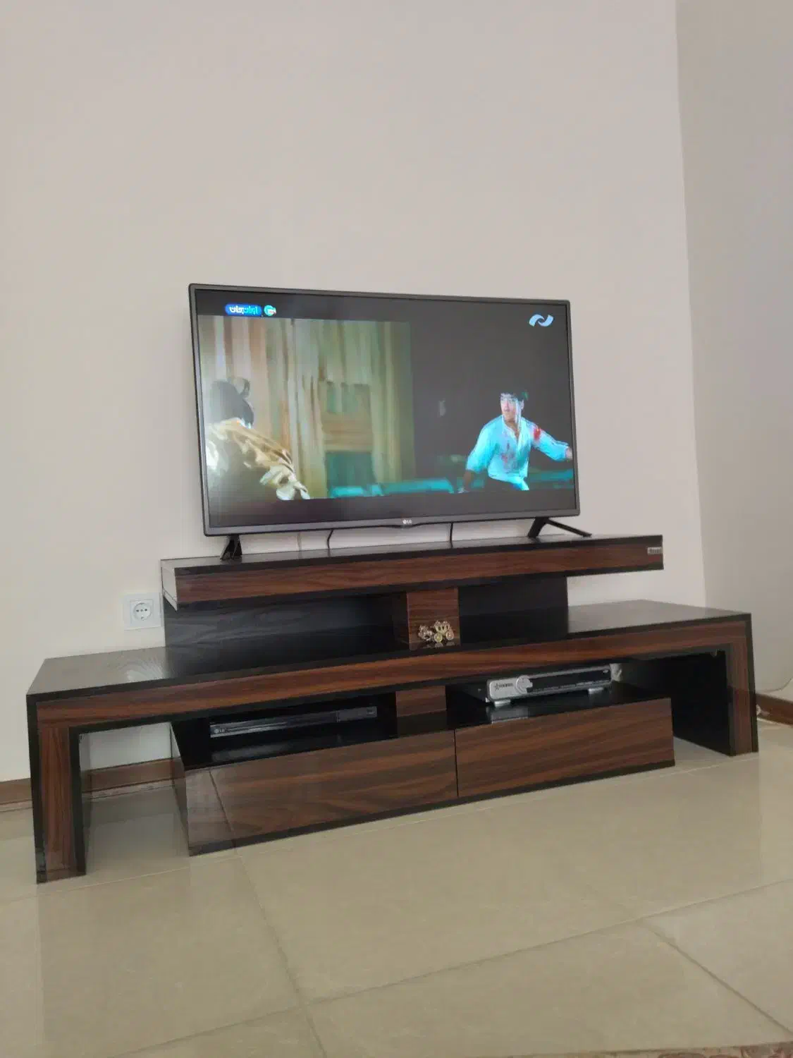 میزتلویزیون|میز تلویزیون|محمدیه-قزوین, |دیوار