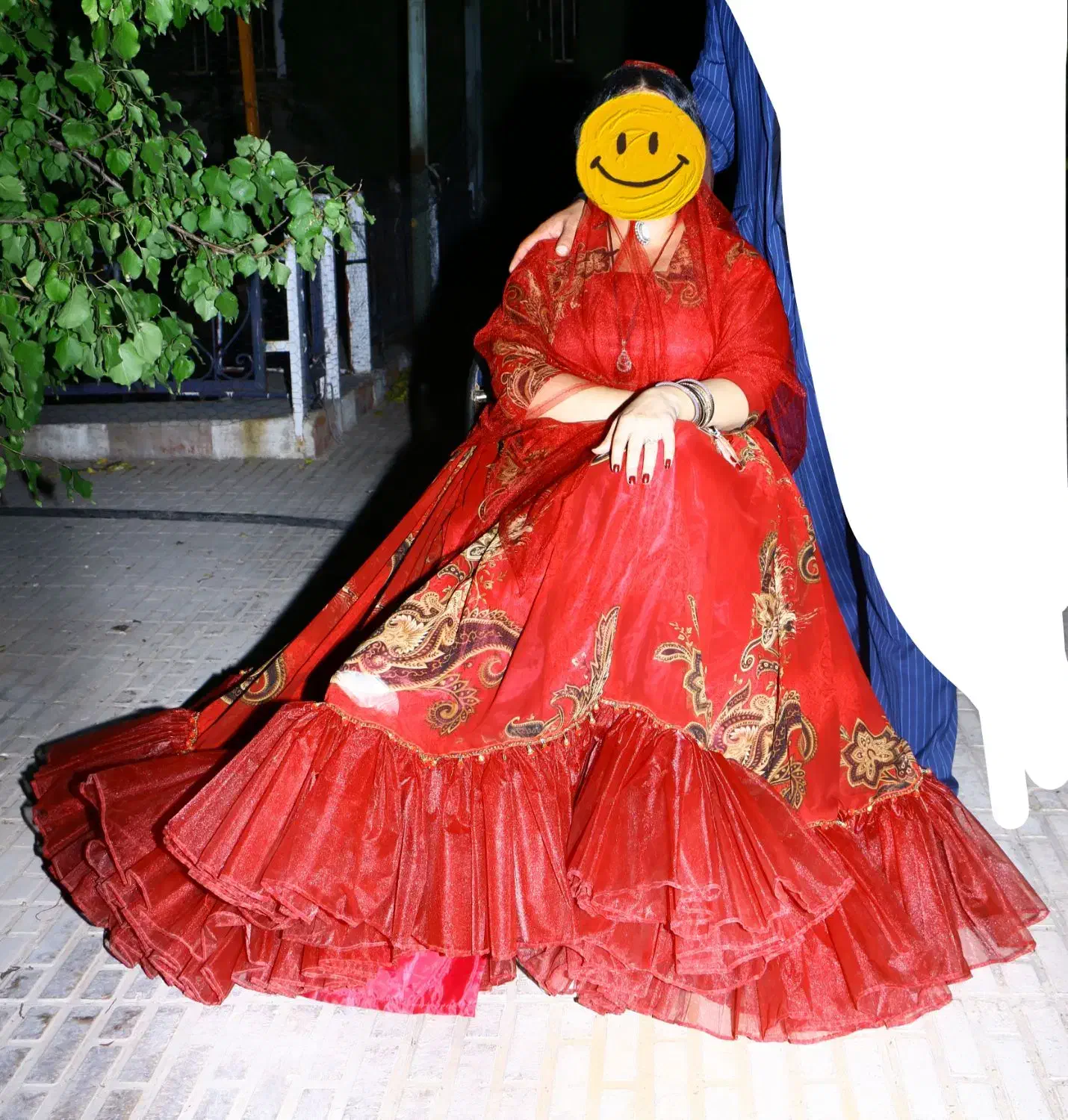 لباس محلی|لباس|صدرا-فارس, فاز ۱|دیوار