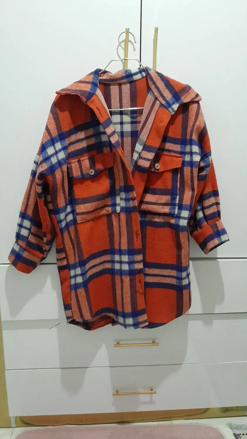 پالتو|لباس|نیشابور, فردوسی جنوبی|دیوار