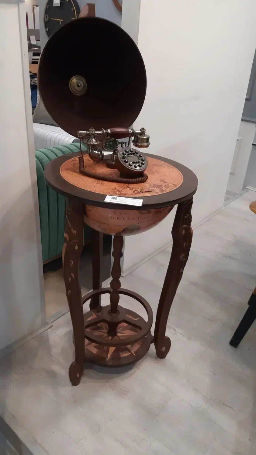 میز تلفن|میز تلفن|اصفهان, محله اسلامی|دیوار