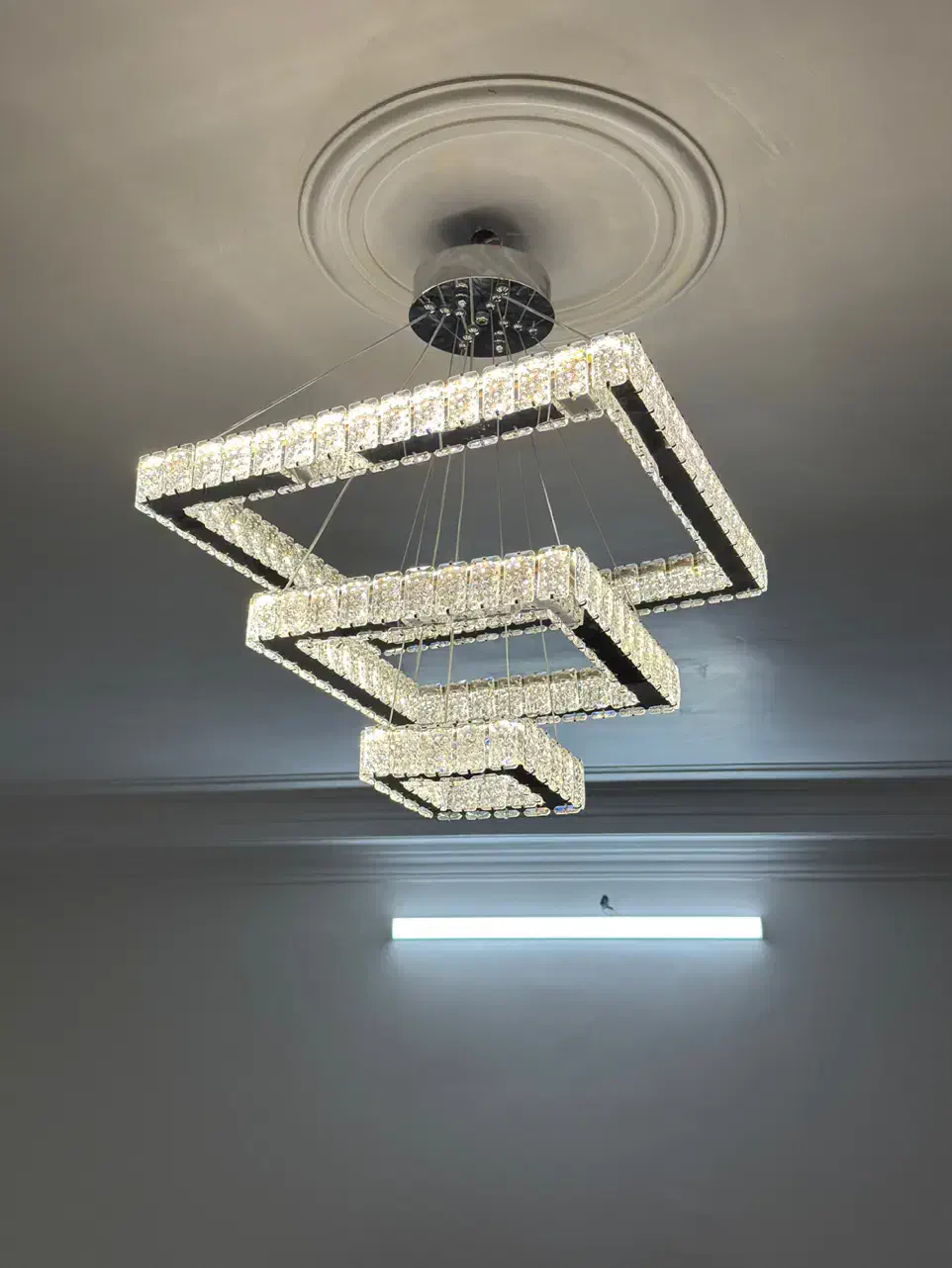 لوستر شیک|لوستر و چراغ آویز|خرمآباد, |دیوار