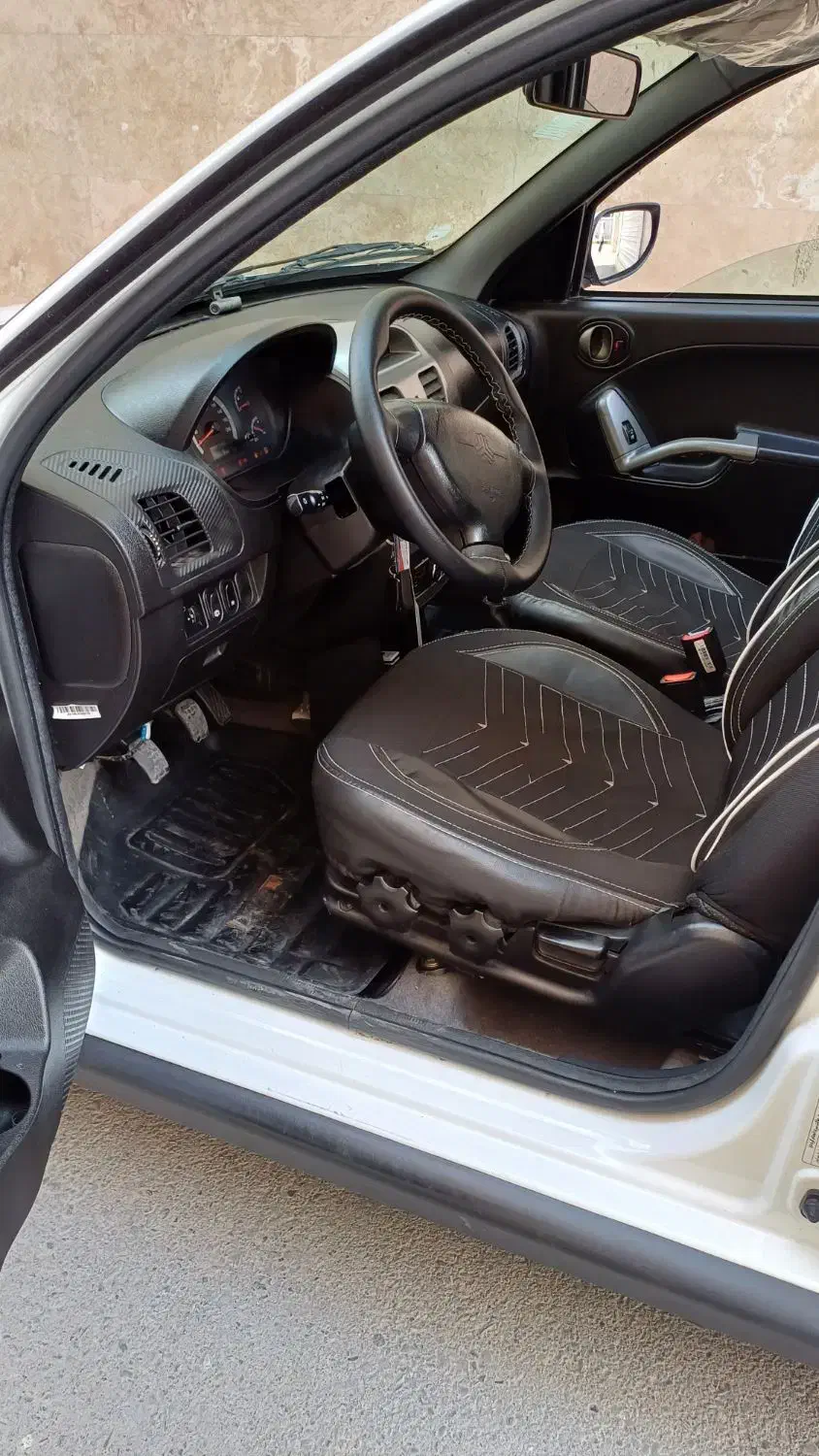 کوییک مدل۱۴۰۰|خودرو سواری و وانت|مشکیندشت, |دیوار