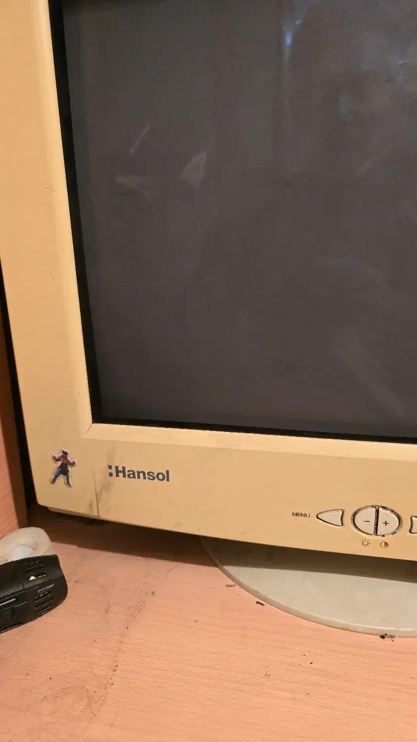 مونیتور ال جی ۲ عدد|قطعات و لوازم جانبی رایانه|رشت, لاکان شهر|دیوار