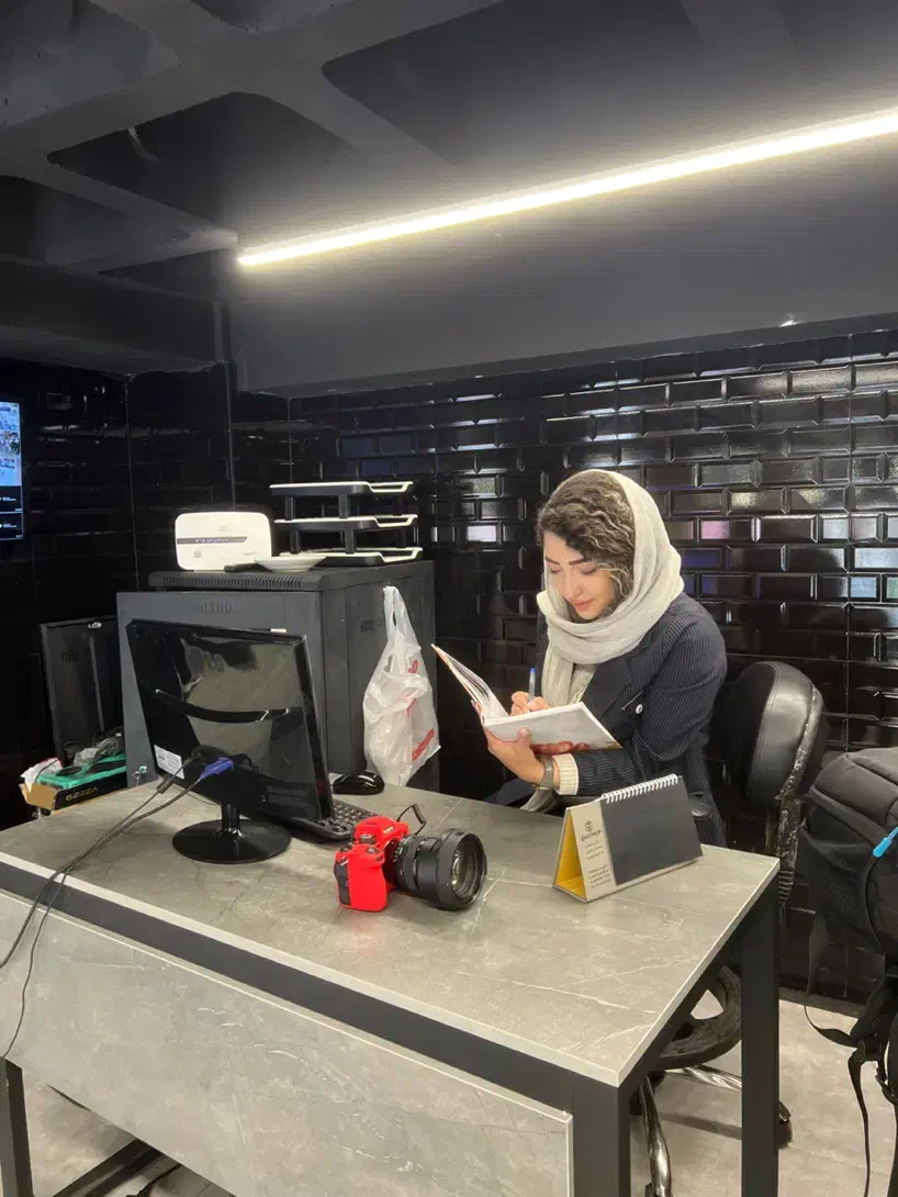 استخدام ادمین جهت تعامل بصورت دورکاری|استخدام هنری و رسانه|پردیس, فاز ۱|دیوار