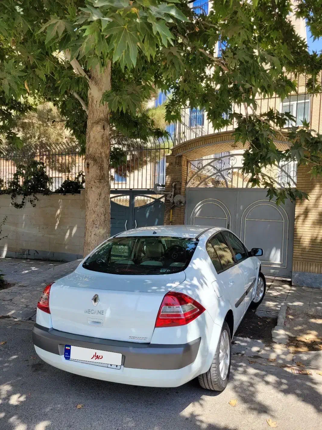 مگان سفید مثل روز اول|خودرو سواری و وانت|تهران, بلوار کشاورز|دیوار