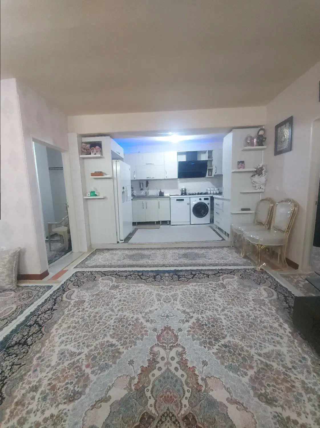 فروش واحد ۸۰متری ۲خواب خوش نقشه غرق نور|فروش آپارتمان|قم, انسجام|دیوار