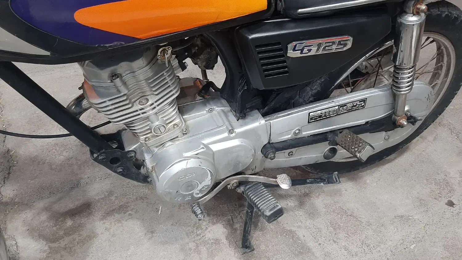 موتور ۱۲۵ مزایده تمیز و مرتب|موتورسیکلت|شیراز, میانرود|دیوار