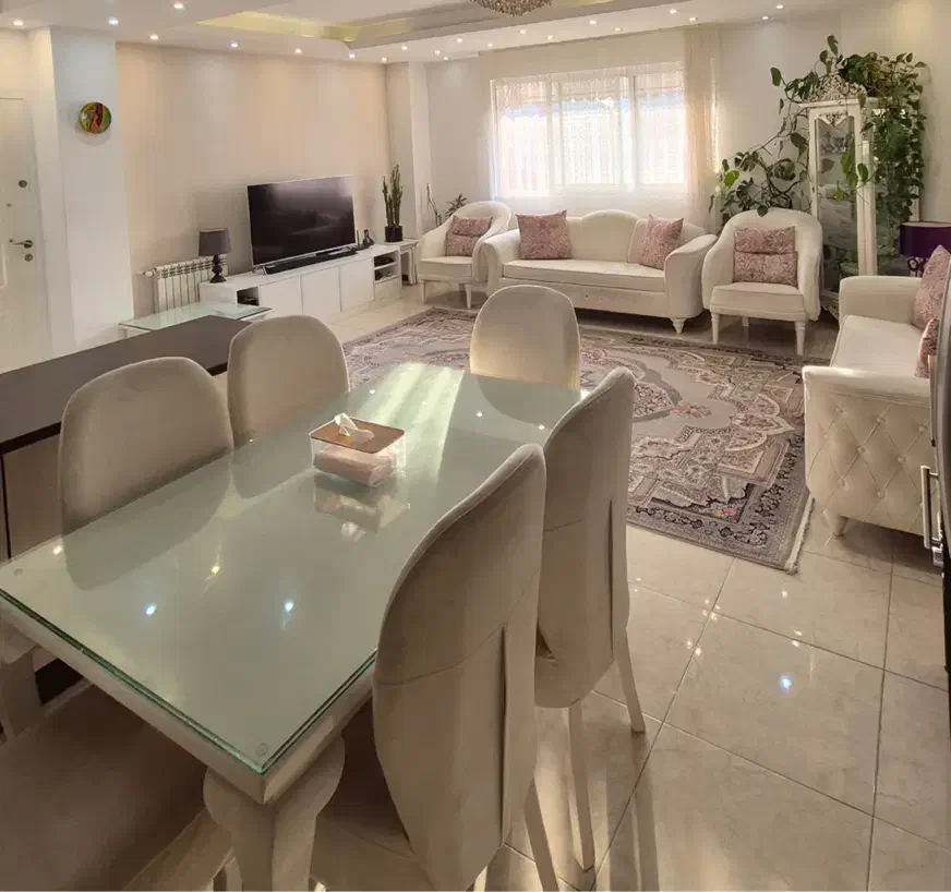 فروش مبل ۸ نفره و جلومبلی و میز نهار خوری ۶ نفره|مبلمان خانگی و میز عسلی|رشت, دیانتی|دیوار