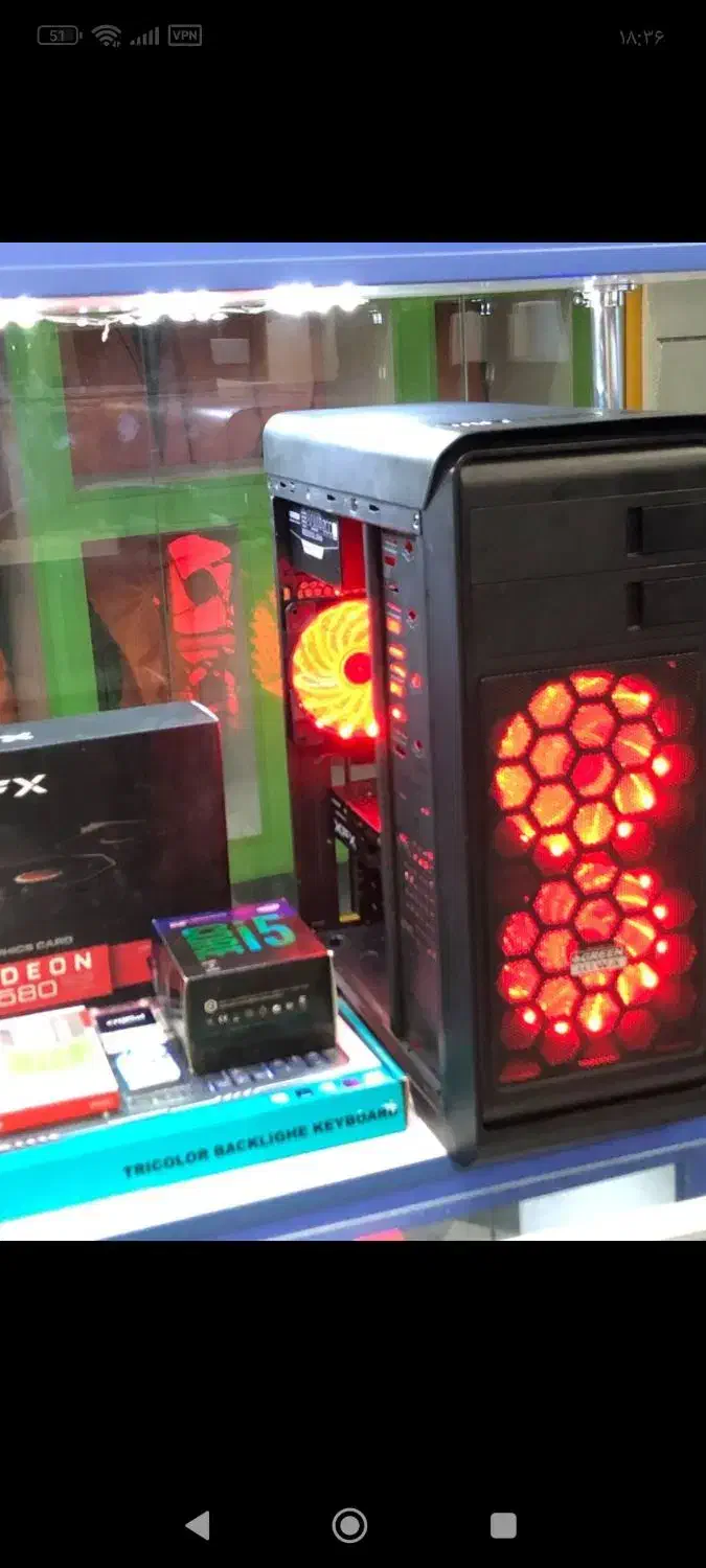 کامپیوتر|رایانه رومیزی|کبودرآهنگ, |دیوار