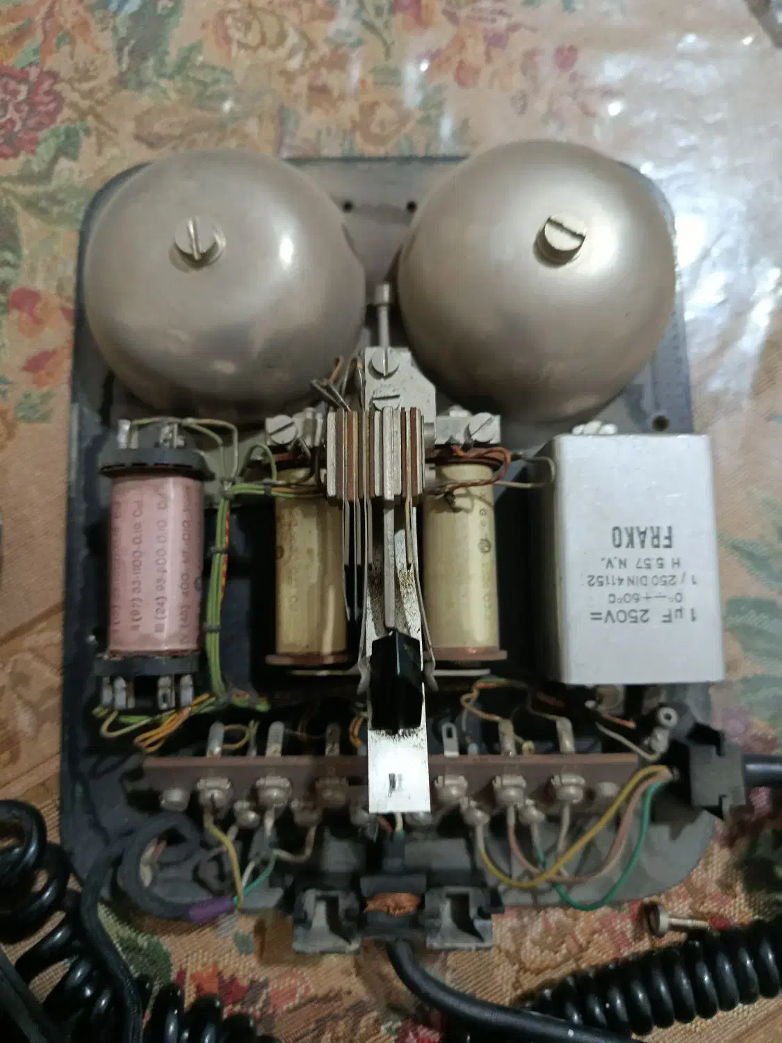 تلفن زیمنس المانی قدیمی|تلفن رومیزی|اصفهان, جامی|دیوار