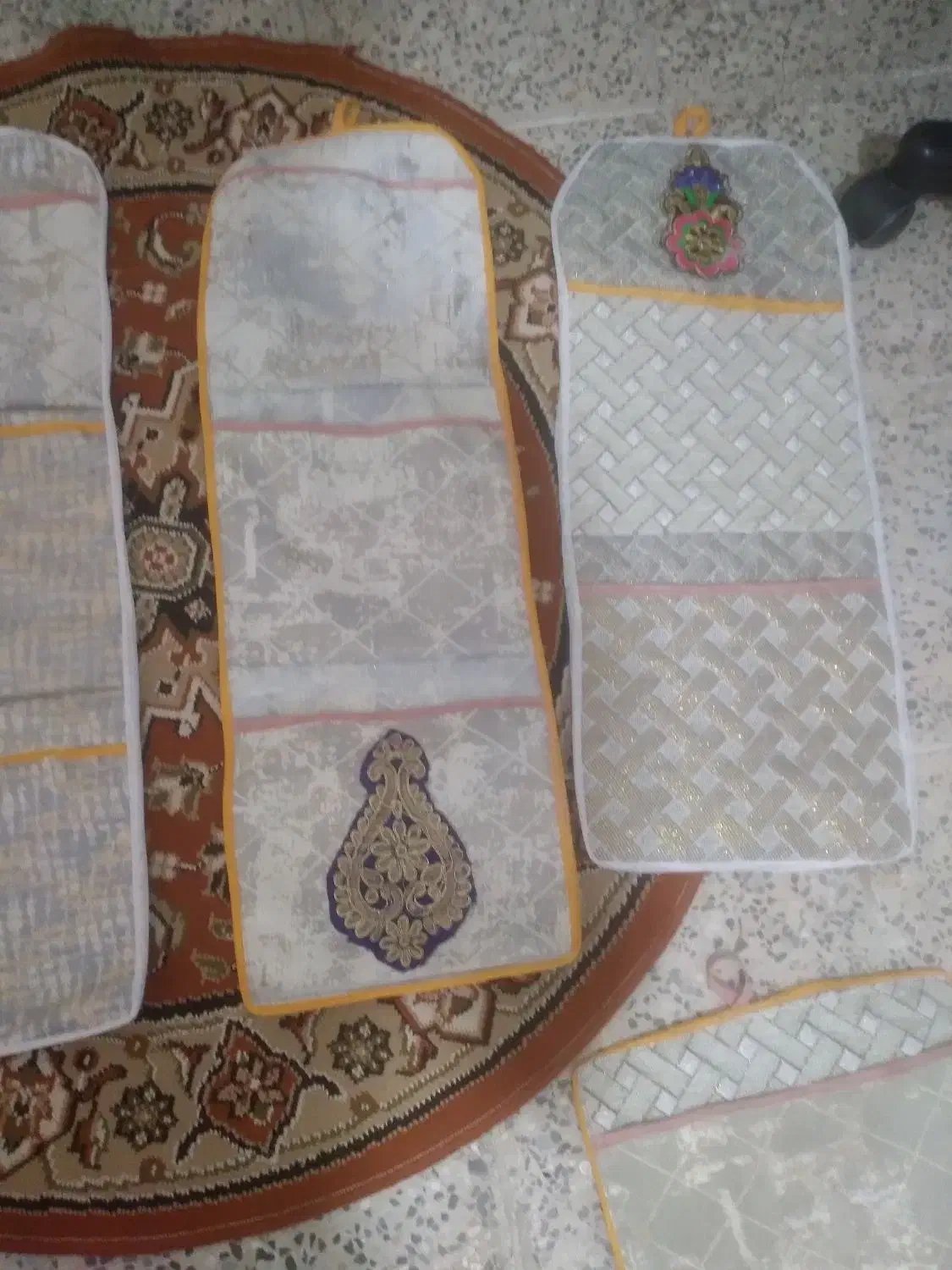 وسایل آشپزخانه فروش فوری|سفره، حوله، دستمال آشپزخانه|کوهدشت, |دیوار