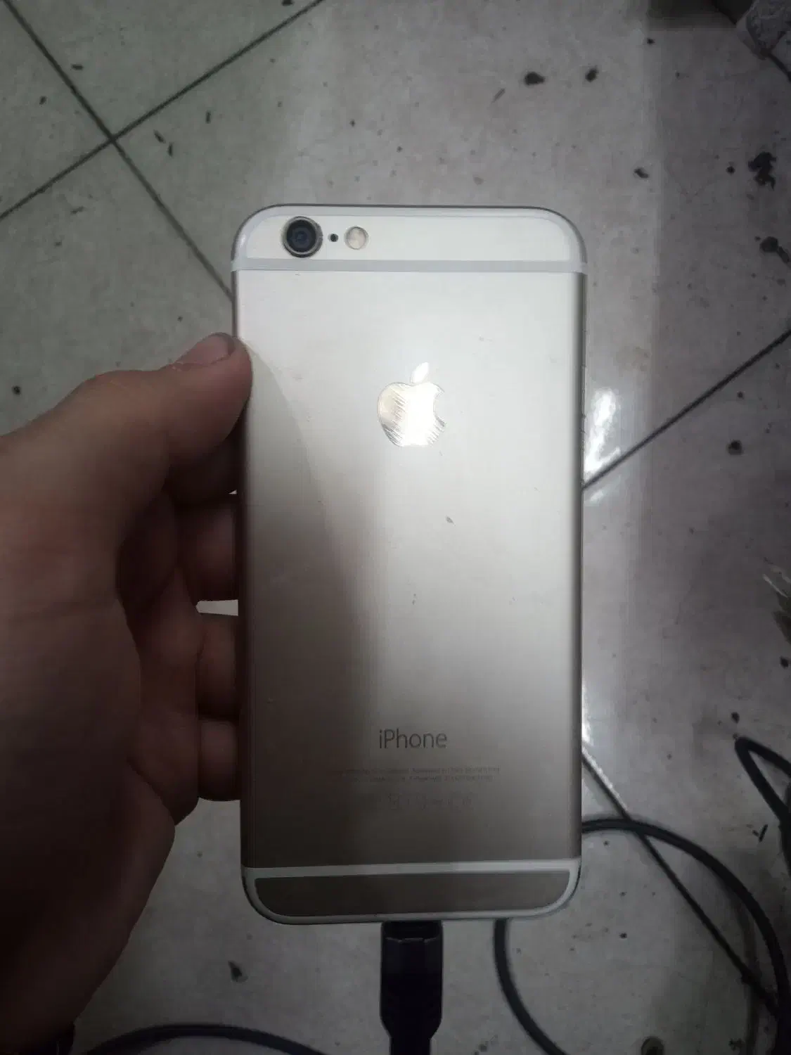 اپل iPhone 6 با حافظهٔ ۱۶ گیگابایت|موبایل|تهران, بریانک|دیوار